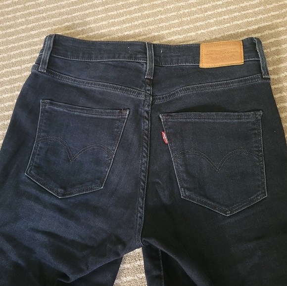Levi's 311 Shaping Skinny Jean, size 26 - Picture 2 of 6